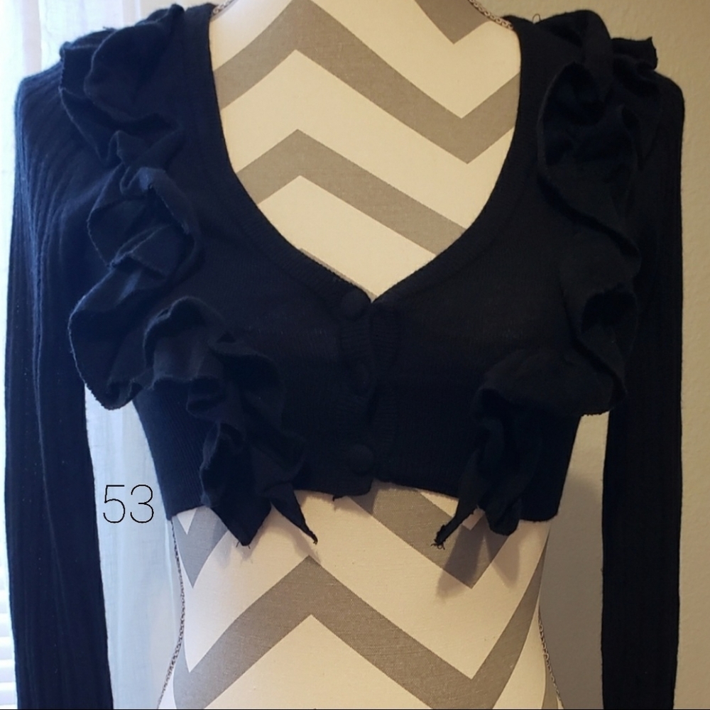 WISH CROPPED RUFFLE TOP size 9